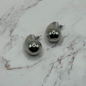 Silver Teardrop Hoop Vintage Style 1980s Post Earrings